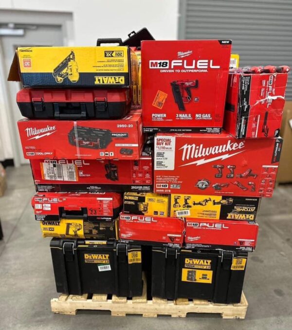 Mixed dewalt and Milwaukee tools pallet