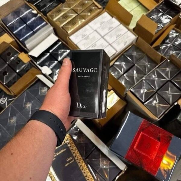 Wholesale MIXED ORIGINAL PERFUMES PALLETS - Image 8