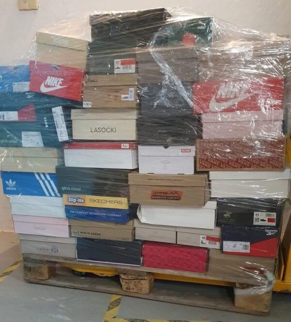 Wholesale Mixed Branded Shoes Pallet 200 pairs per pallet - 4 Pallets in Stock Order Now