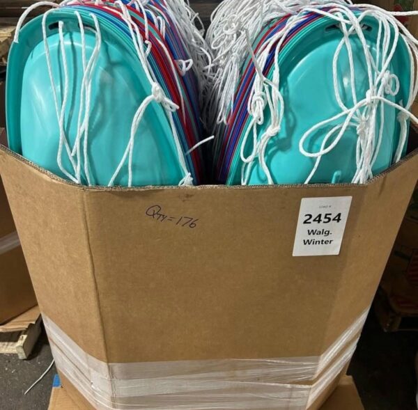 Wholesale Winter Gear Pallets - Available 8 in stock - Image 7
