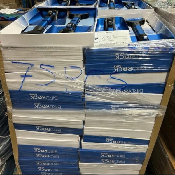 Wholesale Winter Gear Pallets - Available 8 in stock - Image 9