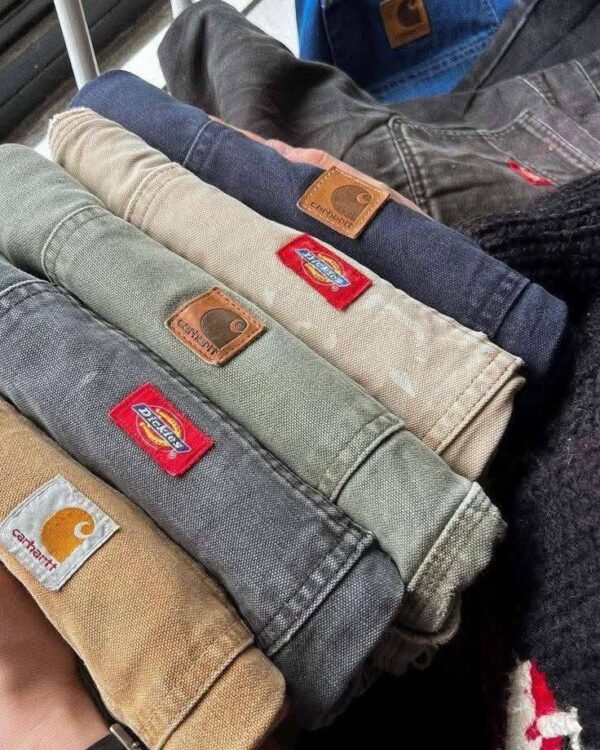 Wholesale Mixed pallets of jeans 120 pieces per pallet