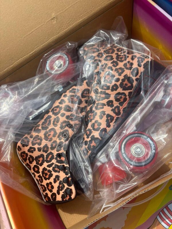 Wholesale Impala Roller Skates Pallet - Each containing 100 pairs per pallet - Brand New - Image 5