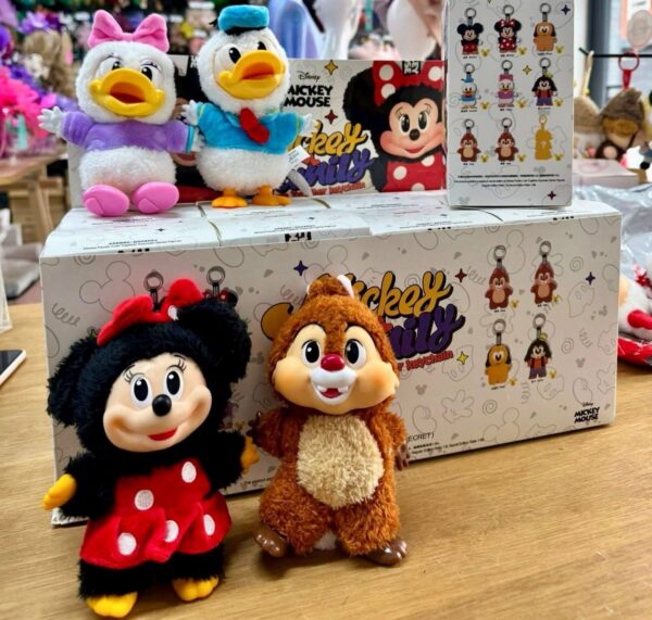 Wholesale Small Job lots Toy Pallet - The Monsters Brand - 120 units per Pallet Available now in stock - Image 8
