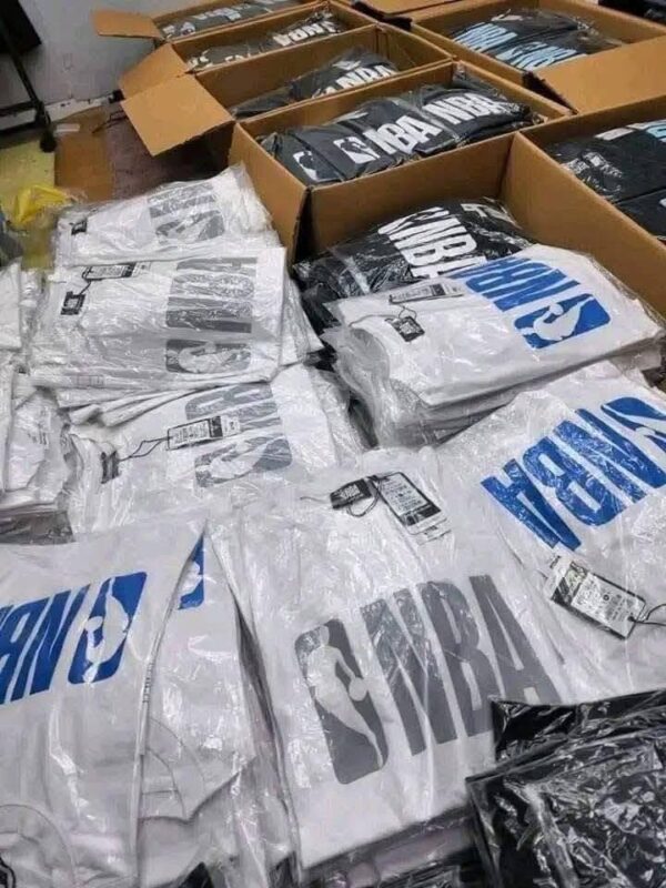 Wholesale New clothes from Costco 📦 - Pallets of 200 mixed pieces  - mixed with men women and children's clothing. Shop Now - Image 7